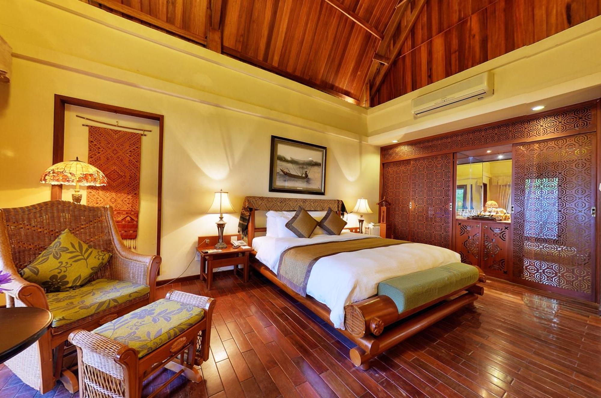 Sun Spa Resort & Villa Донг Хой Екстериор снимка