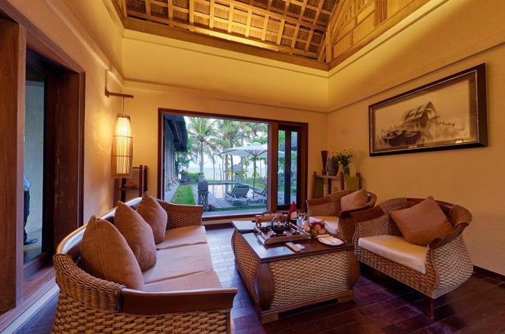 Sun Spa Resort & Villa Донг Хой Екстериор снимка